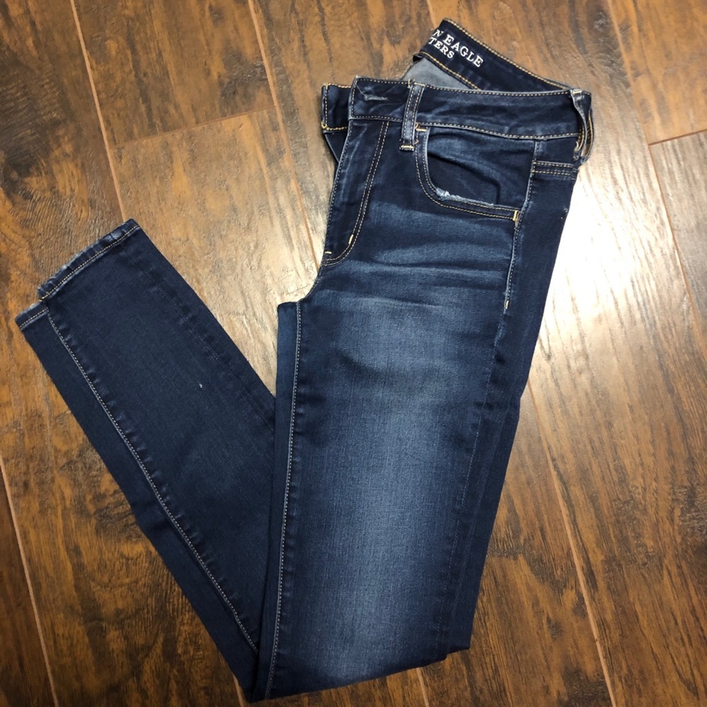American Eagle skinny jeans